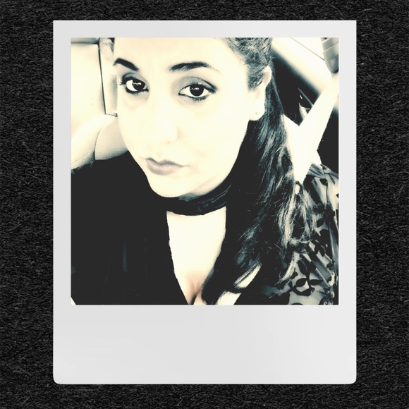 Meet your Posh Ambassador, Angela - Picture 2 of 8